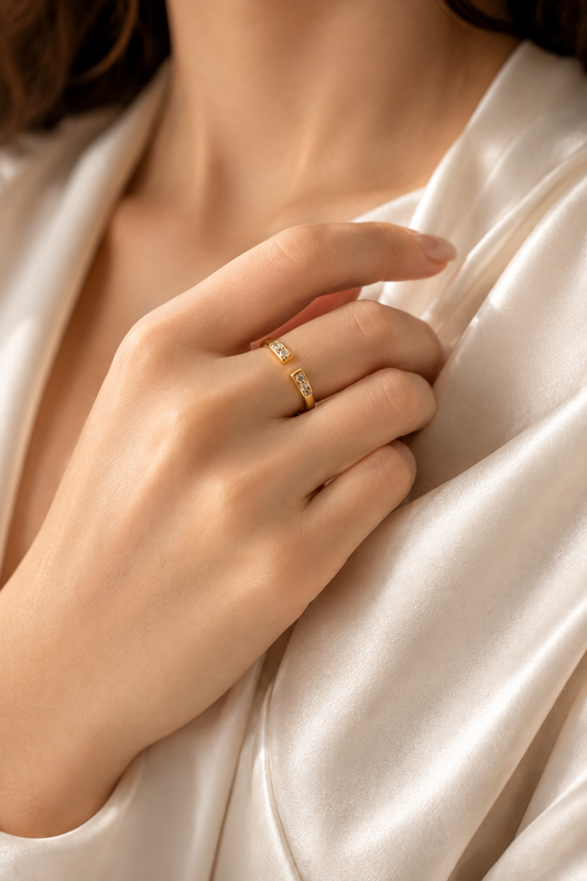 Lustre Edge Ring