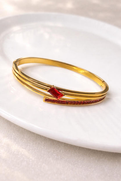 Ruby Glow Gold Kada