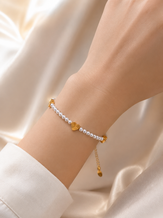 Golden Heart Pearl Bracelet